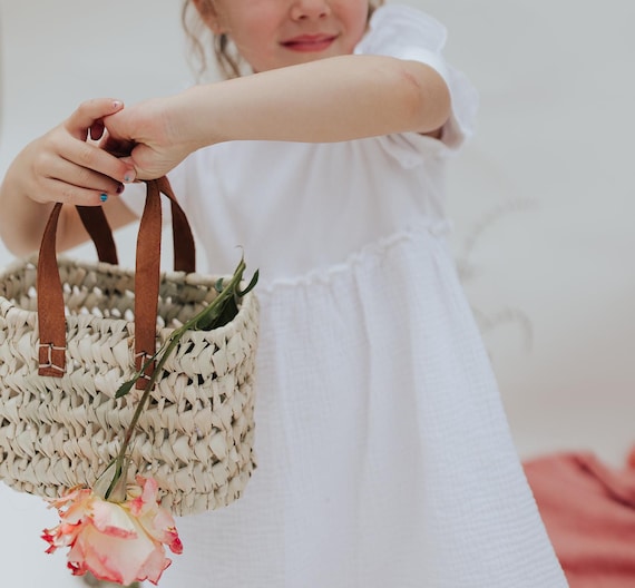 Small Square Straw Bag Wedding Flower Basket Wedding Favour Small Beach Bag Small Straw Purse Planter Basket Leather Handles Etsy UK