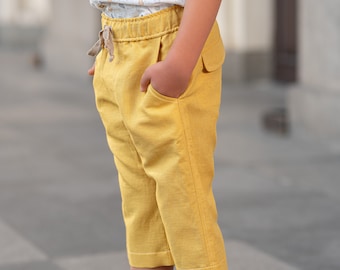 Boys linen Bermuda pants/ Toddler linen drop crotch pants/ Kids fashion clothing/ Linen cropped pants outfit/Summer linen wear/ Beach outfit