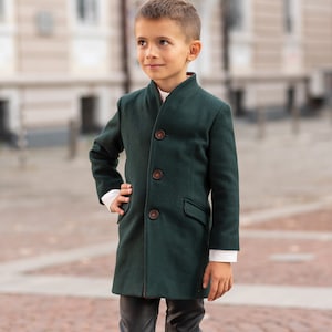 Stand up store collar coats