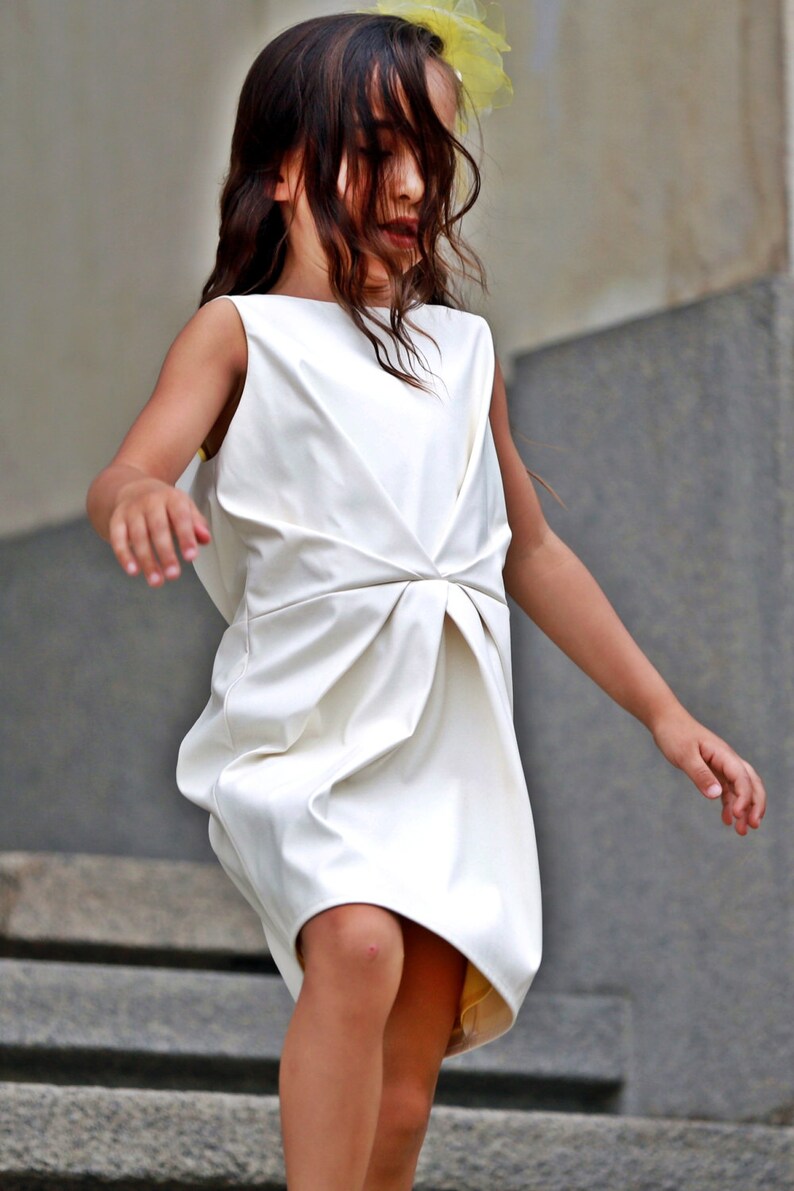 Girls white dress/Faux leather ivory dress/Bridesmaid girls dress/Kids midi dress/Toddler girls shift dress/White party dress/Black dress 画像 3