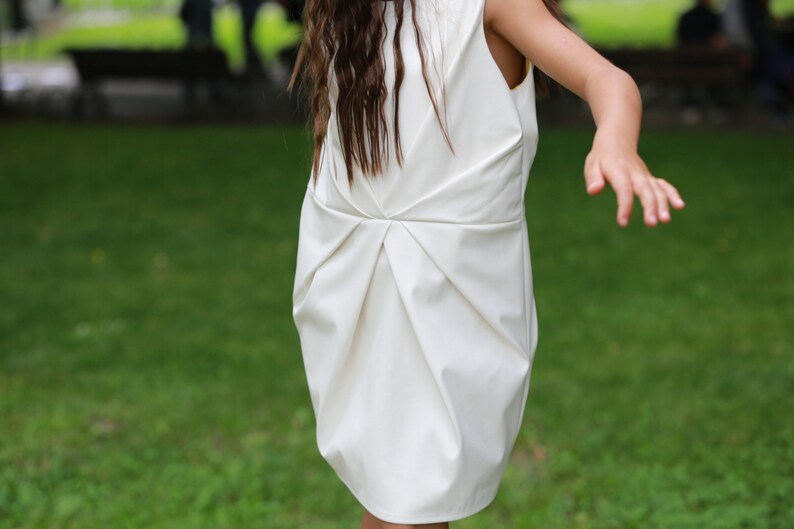 Girls white dress/Faux leather ivory dress/Bridesmaid girls dress/Kids midi dress/Toddler girls shift dress/White party dress/Black dress 画像 6