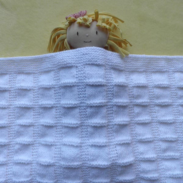 White baby blanket, christening blanket, unisex knitted baby blanket, white pram cover, newborn nursery bedding, baptism blanket, crib cover