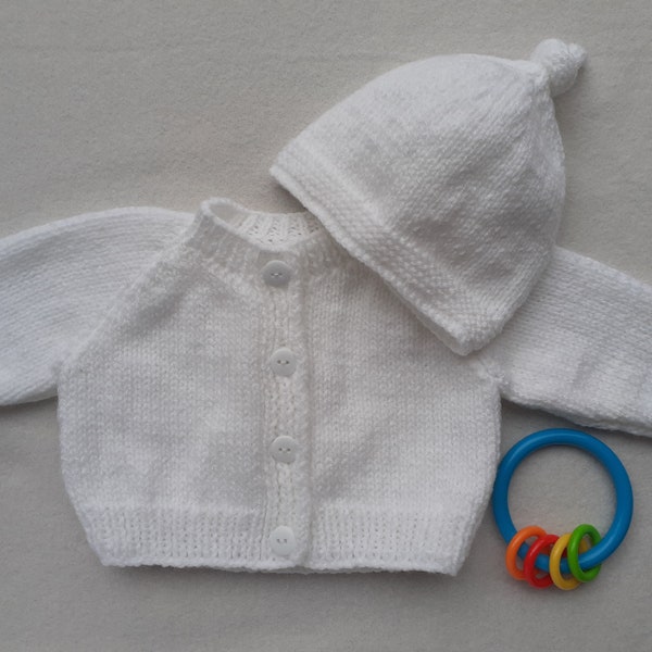 White baby cardigan and hat, handknitted baby sweater, 0 - 3 months, newborn baby jumper, gender neutral coming home outfit, christening