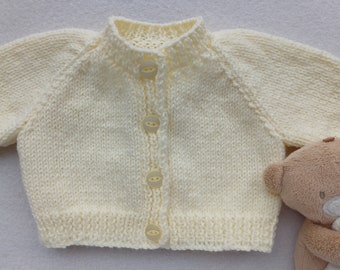 Cream baby sweater, neutral unisex baby cardigan, newborn baby jumper, handknitted baby cardigan, new baby coming home outfit, 0 to 3 months