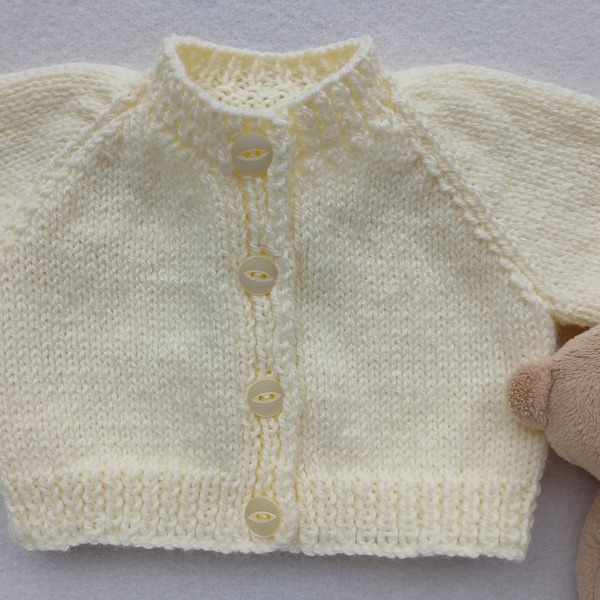 Cream baby sweater, neutral unisex baby cardigan, newborn baby jumper, handknitted baby cardigan, new baby coming home outfit, 0 to 3 months