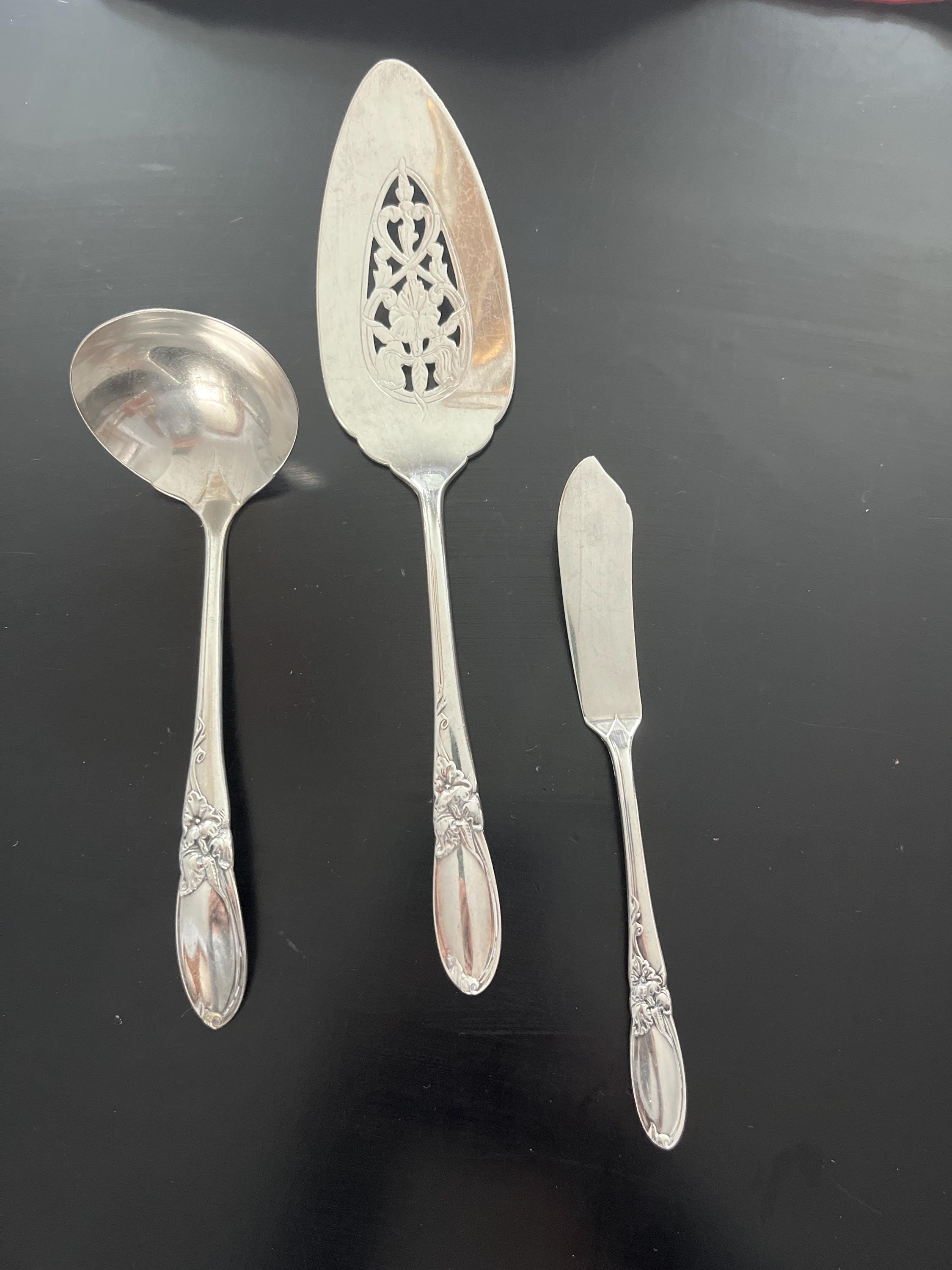 Oneida Silverplate Hostess Set Serving Pieces: White Orchid Floral