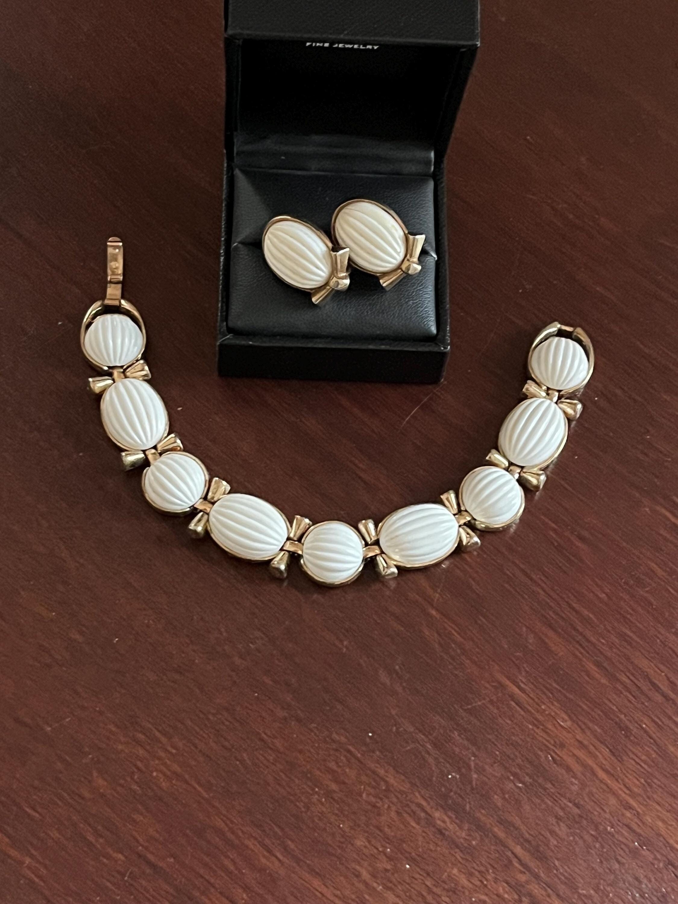 50s Trifari Jewelry - Etsy 50s Trifari Jewelry - Etsy