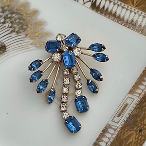 Estate Brooch | Vintage MCM Scitarelli Signed Pin | Gorgeous Clear and Blue Rhinestone Starburst Design |