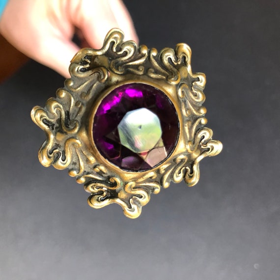 Gorgeous Edwardian Purple Glass Hat Pin