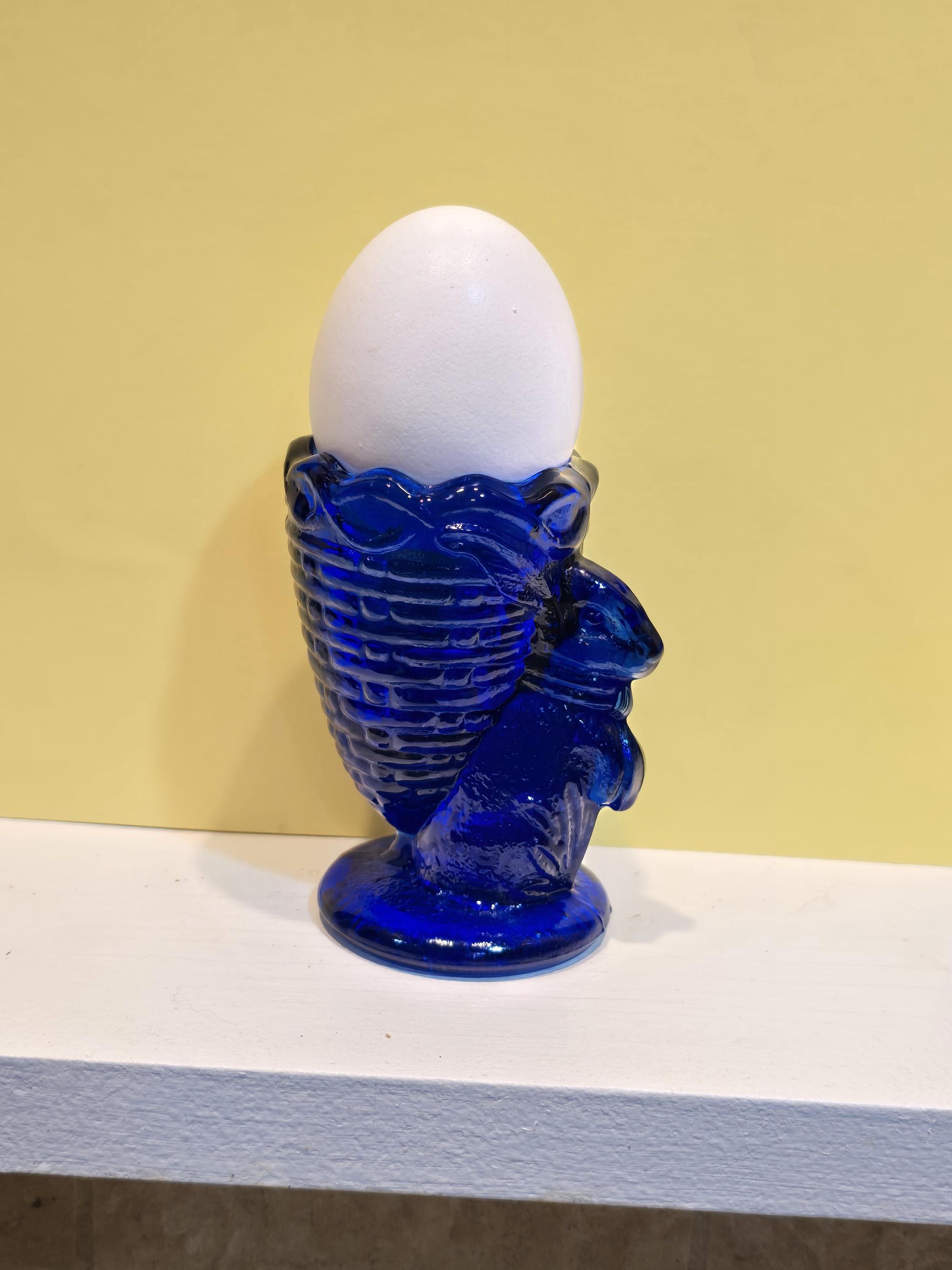 米国フェントン社ウランガラスのイースターエッグ2個（共箱付） 米国フェントン社ウランガラスのイースターエッグ2個（共箱付）