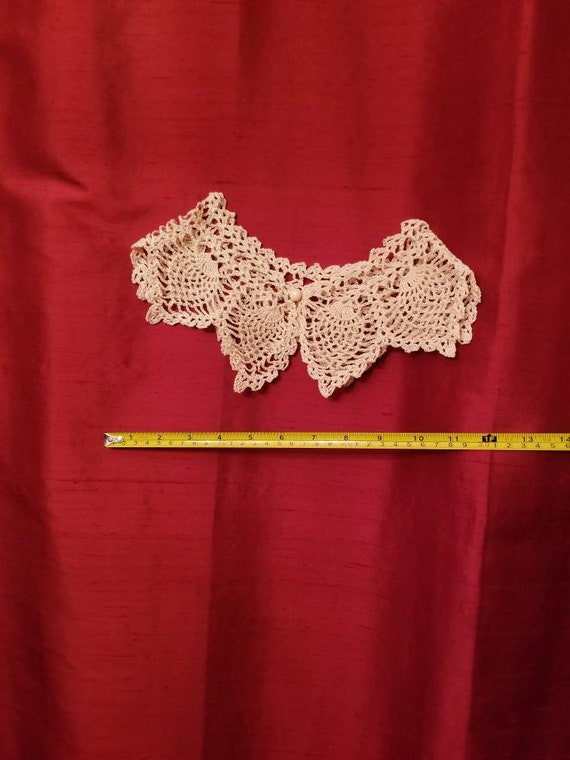 Antique Crocheted Lace Collar with button - image 3