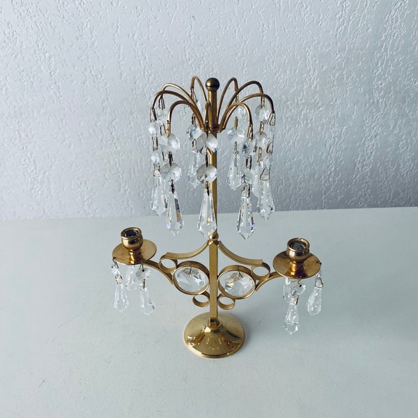 Candle holder with tassels