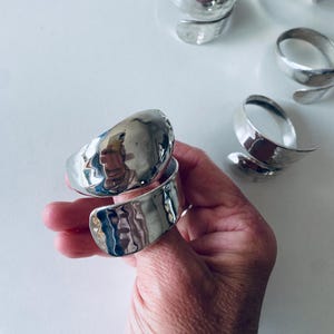 Six napkin rings
