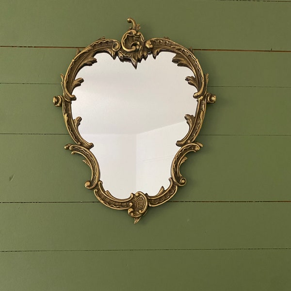 Miroir ancien en laiton