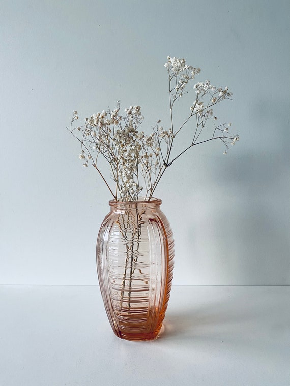 アンティークピンクのガラス花瓶 - Etsy 日本