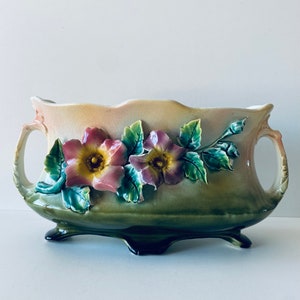 Art deco slip planter or planter