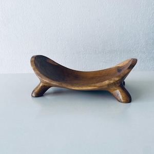 Olive wood pocket emptier