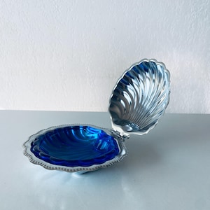 Old shell butter dish