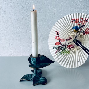 Bronze leaf candle holder