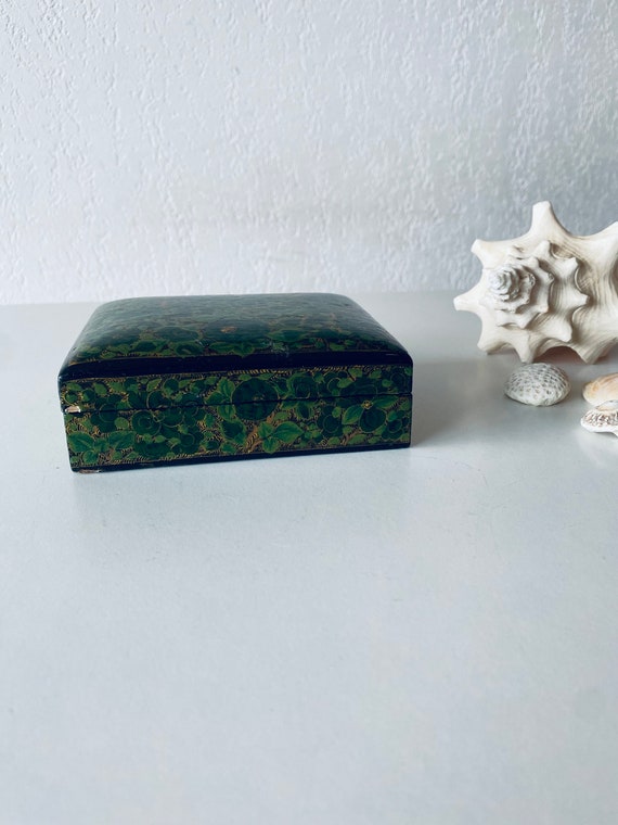 Boîte Indienne rectangulaire en papier mâché