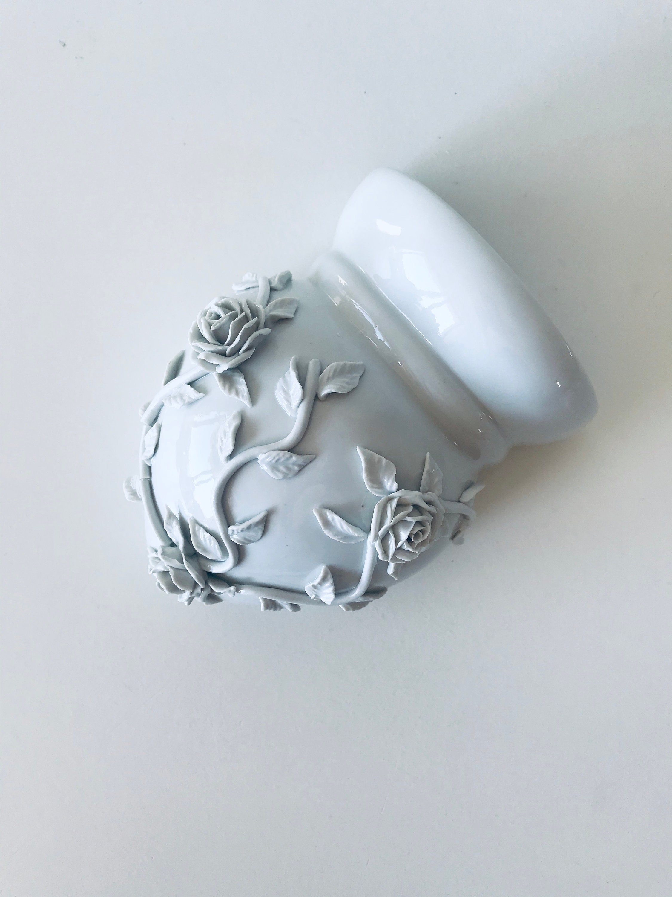 Vase Mural Ex-Voto Antique en Porcelaine