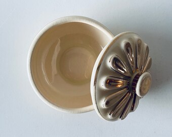 古い丸い陶器の箱 - Etsy 日本