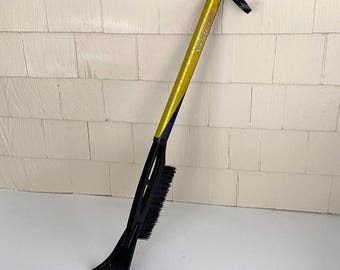 BAUER Hockey Stick SNOW BRUSH & Scraper
