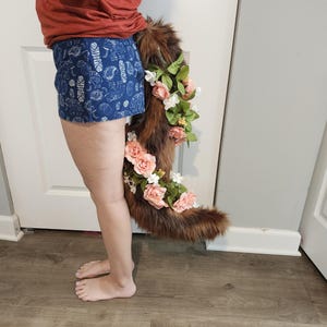 Pre made Ready to Ship Summer Tree Tail, with detachable leaf garland! Summer BloomingTree Inspired Tail!