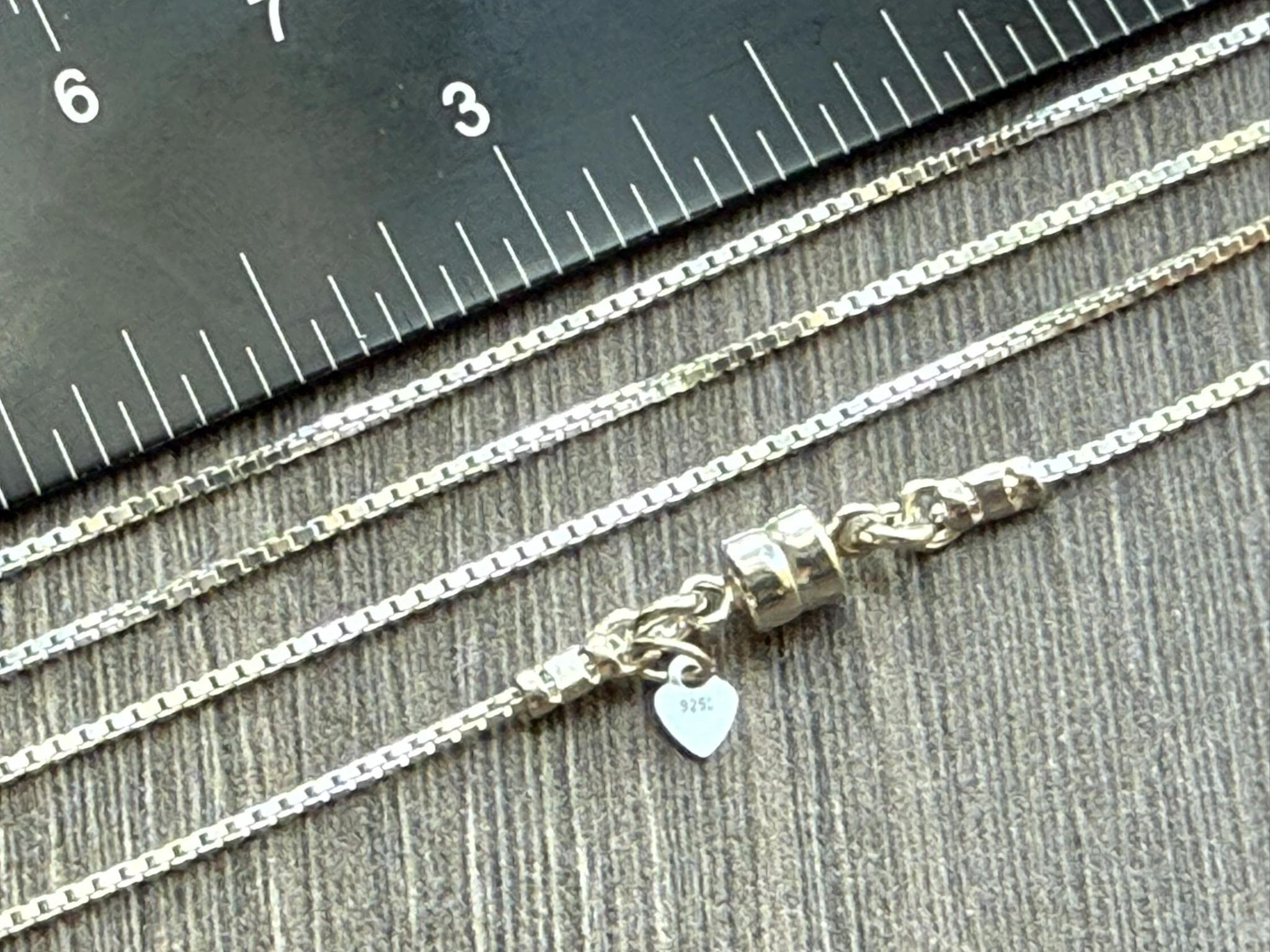 Magnetic Necklace - Etsy