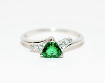 Natural Tsavorite Garnet & Diamond Ring Solid Platinum .75tcw Trillion Ring Green Ring Gemstone Ring Garnet Ring Tsavorite Ring Estate Ring