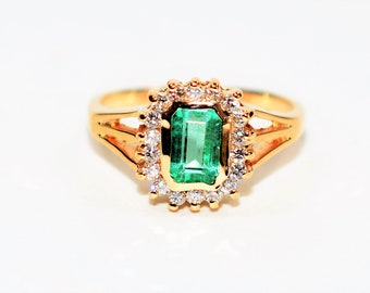 Natural Colombian Emerald & Diamond Ring 14K Solid Gold .82tcw Halo Ring Gemstone Ring May Birthstone Ring Emerald Ring Women's Ring Estate