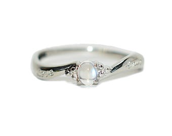 Natural Moonstone Ring Solid Platinum Solitaire Ring Promise Ring Bridal Jewelry Love Ring Engagement Ring Statement Ring Gemstone Ring