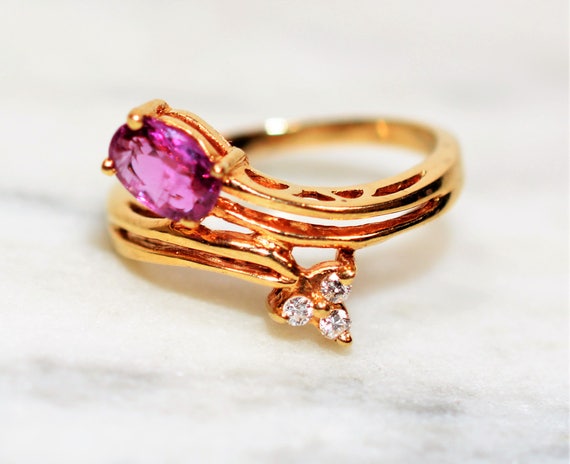 14K Gold Ruby and Diamond Ring: .56tcw Vintage Co… - image 7
