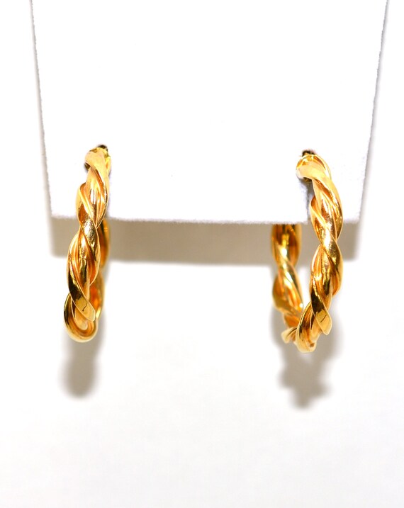 14K Solid Gold Chunky Hoop Earrings: Vintage Estate Jewelry View 2