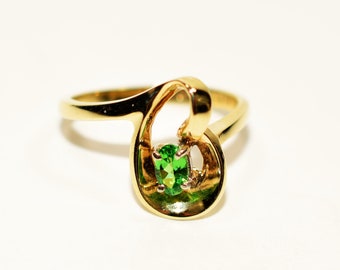 Natural Tsavorite Garnet Ring 10K Solid Gold .29ct Solitaire Ring Gemstone Ring Green Ring Women's Ring Ladies Ring Cocktail Ring Jewellery