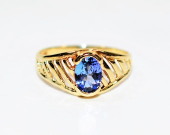 Natural Tanzanite Ring 14K Solid Gold .79ct Solitaire Ring Statement Ring Cocktail Ring Vintage Ring December Birthstone Ring Estate Jewelry