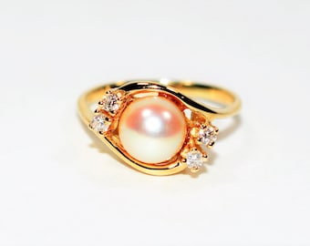 Natural Akoya Pearl & Diamond Ring 14K Solid Gold .16tcw Pearl Ring Vintage Ring June Birthstone Ring Gemstone Fine Jewelry Estate Jewellery