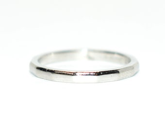 Designer Tiffany & Co. Platinum Ring Band Ring No Stone Ladies Ring Stackable Ring Tiffany Co. Ring Fine Jewelry Designer Ring Estate Ring