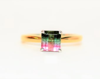 Natural Watermelon Tourmaline Ring 14K Solid Gold 1.52ct Gemstone Ring Solitaire Ring Engagement Ring Birthstone Ring Women's Ring Jewellery
