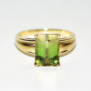 Natural Bi-Color Tourmaline Ring 10K Solid Gold 3.51ct Green Tourmaline Ring Solitaire Ring Statement Ring Women&#39;s Ring Fine Birthstone Ring