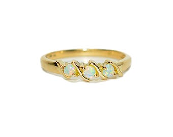 Natural Ethiopian Opal Ring 18K Solid Gold Precious Opal Band Cluster Ring Statement Ring Vintage Ring Cocktail Ring October Birthstone Ring
