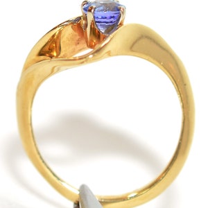 Natural Tanzanite Ring 14K Solid Gold .56ct Solitaire Ring Vintage Ladies Womens Estate December Birthstone Violet Fine Statement Jewellery image 3