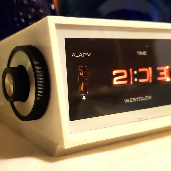 Westclox Lighted Cyclometer Flip Clock 1970s