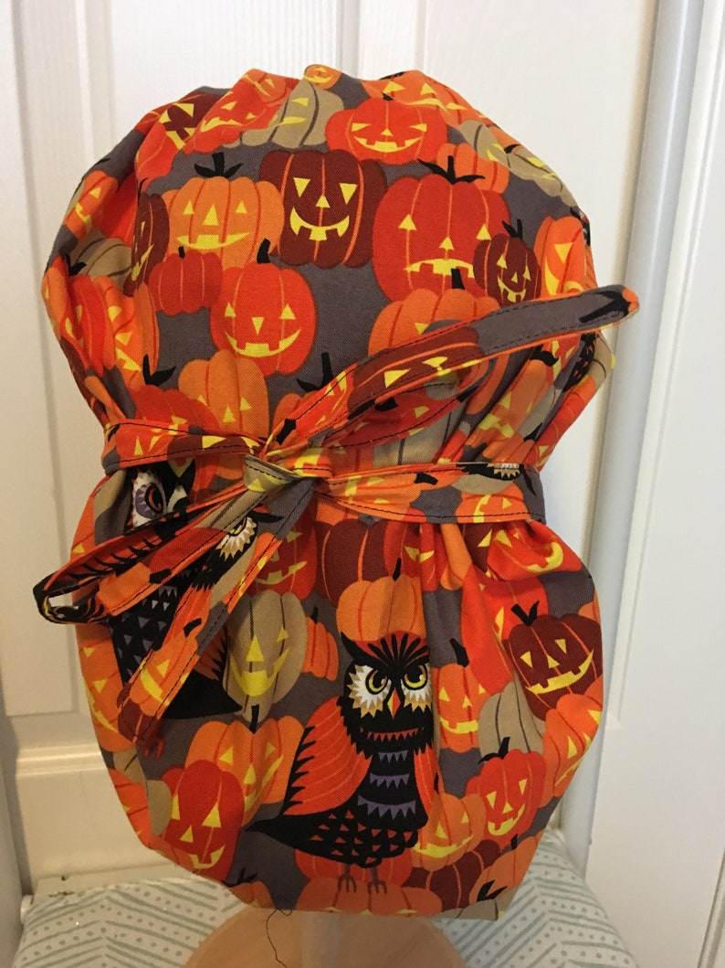 Bouffant scrub hat