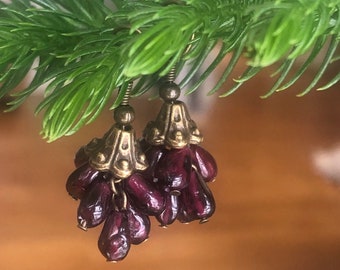 Pomegranate Garnet Earrings - Gemstone Earrings
