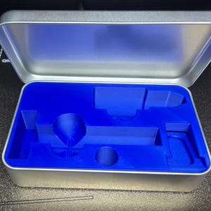 Large Travel Razor Tins - New and Improved! Gillette TTO, 2 piece, Long handle 3 piece, Injector, and SE razors. Multi-base razor sets.