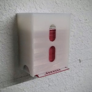 Wall Mounted 100 Blade Dispenser