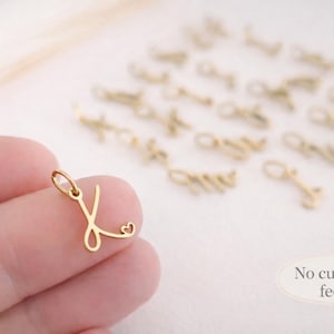 Mini Pendentif Lettre MAJUSCULE Breloque or 14k Initiale  petit coeur charme fourniture de bijoux Acier Inoxydable Pendentif Chaîne Or MOD1