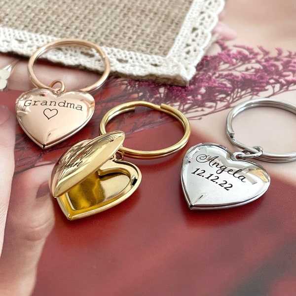 Porte-Clés Coeur Locket Photo Personnalisé Cadeau de Sympathie Cadeau pour Grand-Maman Cadeau Fête des Mères