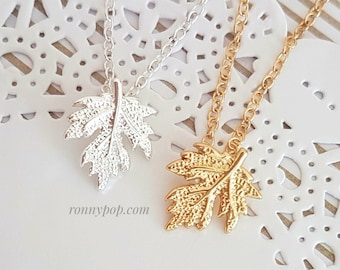 Maple Leaf Necklace - Maple Leaf Jewelry - Tree Jewelry - Canada Jewelry - Canada Necklace - Quebec Jewelry - Christmas Gift - Sister Gift